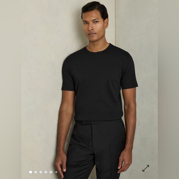 REISS BLESS CREW NECK T-SHIRT 
COLOR: NAVY - Picture 1 of 3